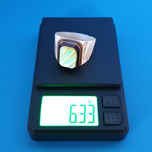 Rare Vintage Hand-Carved Mother of Pearl Seashell Inlay Signet Ring - Picture 10 of 12